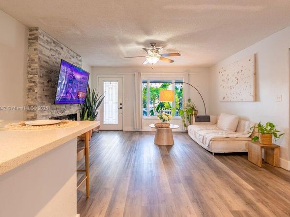 3531 NW 34th Ave, Lauderdale Lakes FL 33309