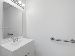 4790 NW 22nd St 4104, Coconut Creek FL 33063