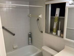 8450 Sunrise Lakes Blvd 306, Sunrise FL 33322