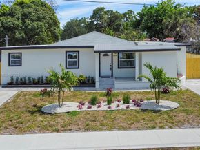 2840 NW 171st St, Miami Gardens FL 33056