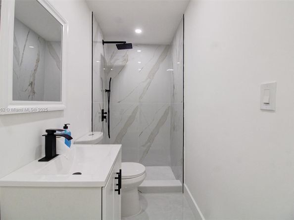 2840 NW 171st St, Miami Gardens FL 33056