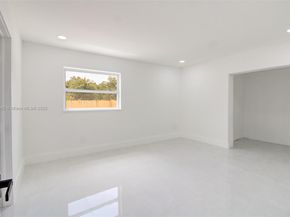 2840 NW 171st St, Miami Gardens FL 33056