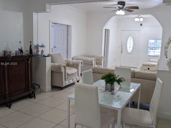 248 SW 18th Ct, Miami FL 33135