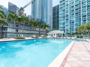 31 SE 5 St 1603, Miami FL 33131
