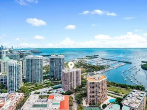 2843 S Bayshore Dr 11C, Miami FL 33133