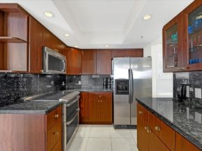 2843 S Bayshore Dr 11C, Miami FL 33133