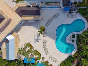 3340 NE 190th St 1101, Aventura FL 33180