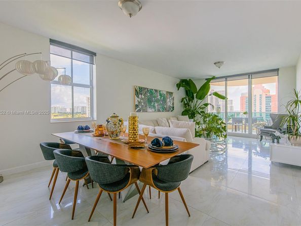 3340 NE 190th St 1101, Aventura FL 33180