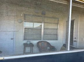 Undisclosed Address #A11829316, Hollywood FL 33021