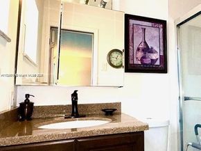 Undisclosed Address #A11829316, Hollywood FL 33021