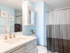 1250 S Miami Ave 2214, Miami FL 33130