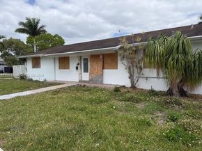 105 NE 17th St, Homestead FL 33030