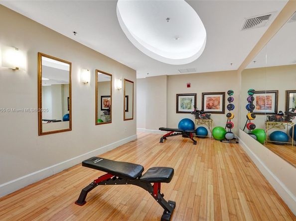 1830 Radius Dr 609, Hollywood FL 33020