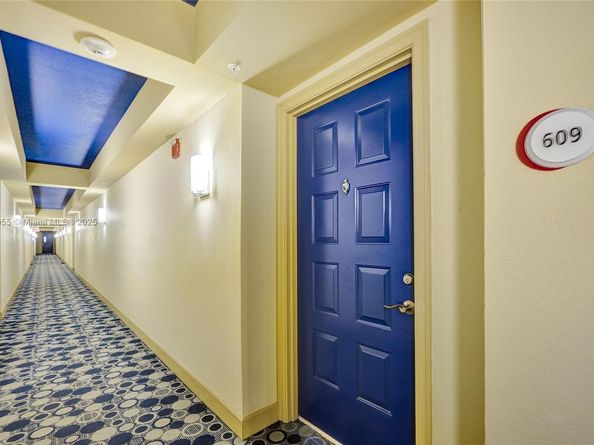1830 Radius Dr 609, Hollywood FL 33020