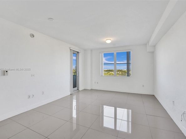 1830 Radius Dr 609, Hollywood FL 33020