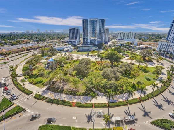 1830 Radius Dr 609, Hollywood FL 33020