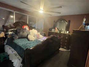 11040 S Lakeview Dr, Pembroke Pines FL 33026