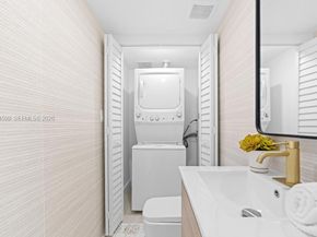 7286 Gary Ave, Miami Beach FL 33141