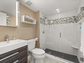 1900 Sunset Harbour Dr 2115, Miami Beach FL 33139