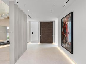 503 Palm Dr, Hallandale Beach FL 33009