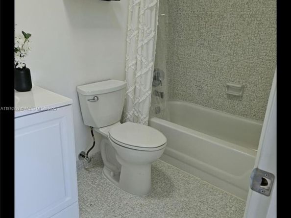 4411 NW 16th St F203, Lauderhill FL 33313