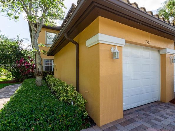 7901 NW 128th Ln 11A, Parkland FL 33076