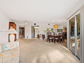 12600 SW 5th Ct 212L, Pembroke Pines FL 33027