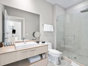 4111 S Ocean Dr 702, Hollywood FL 33019