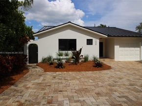 7045 SW 83rd Pl, Miami FL 33143