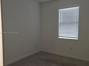 2347 NW 122 terr, Miami FL 33167