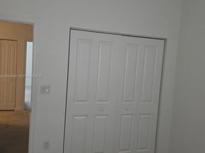 2347 NW 122 terr, Miami FL 33167