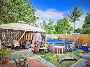 166 E 16th St, Hialeah FL 33010