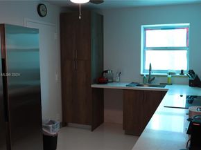 1865 S Ocean Dr 4F, Hallandale Beach FL 33009