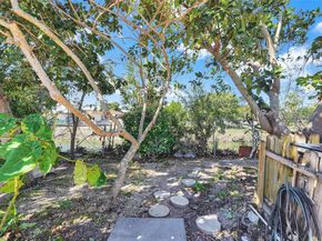 19050 SW 125th Ave, Miami FL 33177