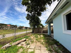 3401 NE 4 St, Homestead FL 33033