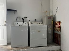 3401 NE 4 St, Homestead FL 33033