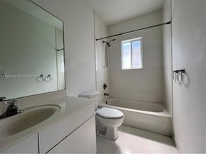 3401 NE 4 St, Homestead FL 33033