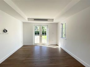 4100 Monserrate St, Coral Gables FL 33146