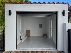 4100 Monserrate St, Coral Gables FL 33146