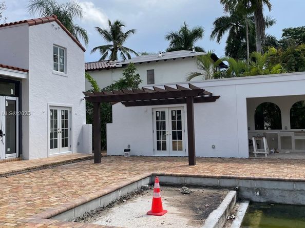 4100 Monserrate St, Coral Gables FL 33146