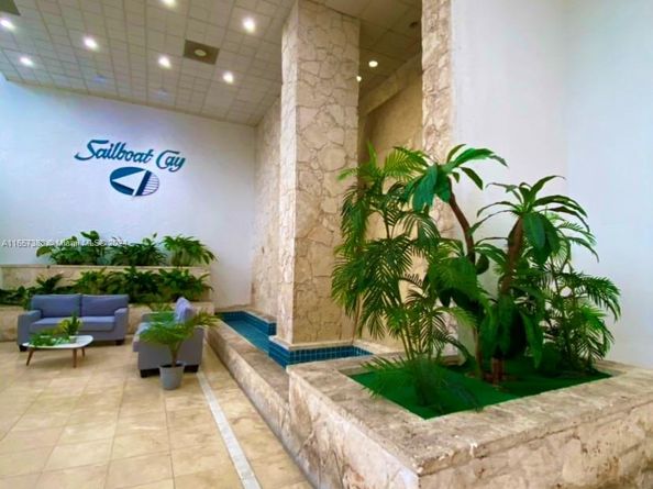 13499 Biscayne Blvd 1507, North Miami FL 33181