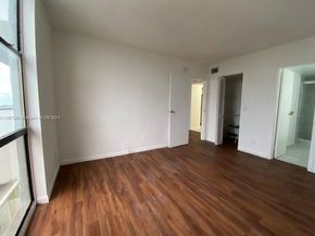 13499 Biscayne Blvd 1507, North Miami FL 33181