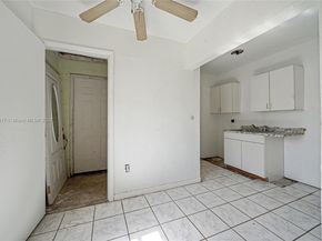 2481 NW 139th St, Opa-Locka FL 33054