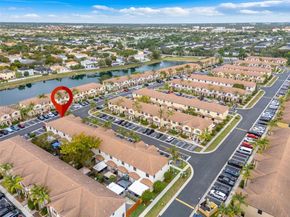 3202 SE 6th St, Homestead FL 33033