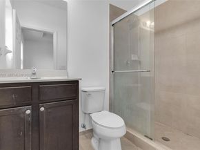 3202 SE 6th St, Homestead FL 33033