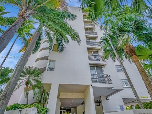 2400 SW 3rd Ave 506, Miami FL 33129