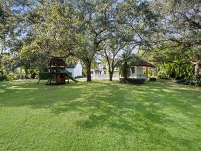 10001 SW 60th Ct, Pinecrest FL 33156