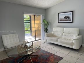 19055 NW 62nd Ave 205, Hialeah FL 33015