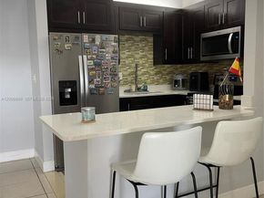 19055 NW 62nd Ave 205, Hialeah FL 33015