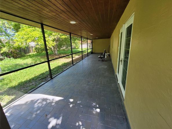11341 SW 163rd St, Miami FL 33157